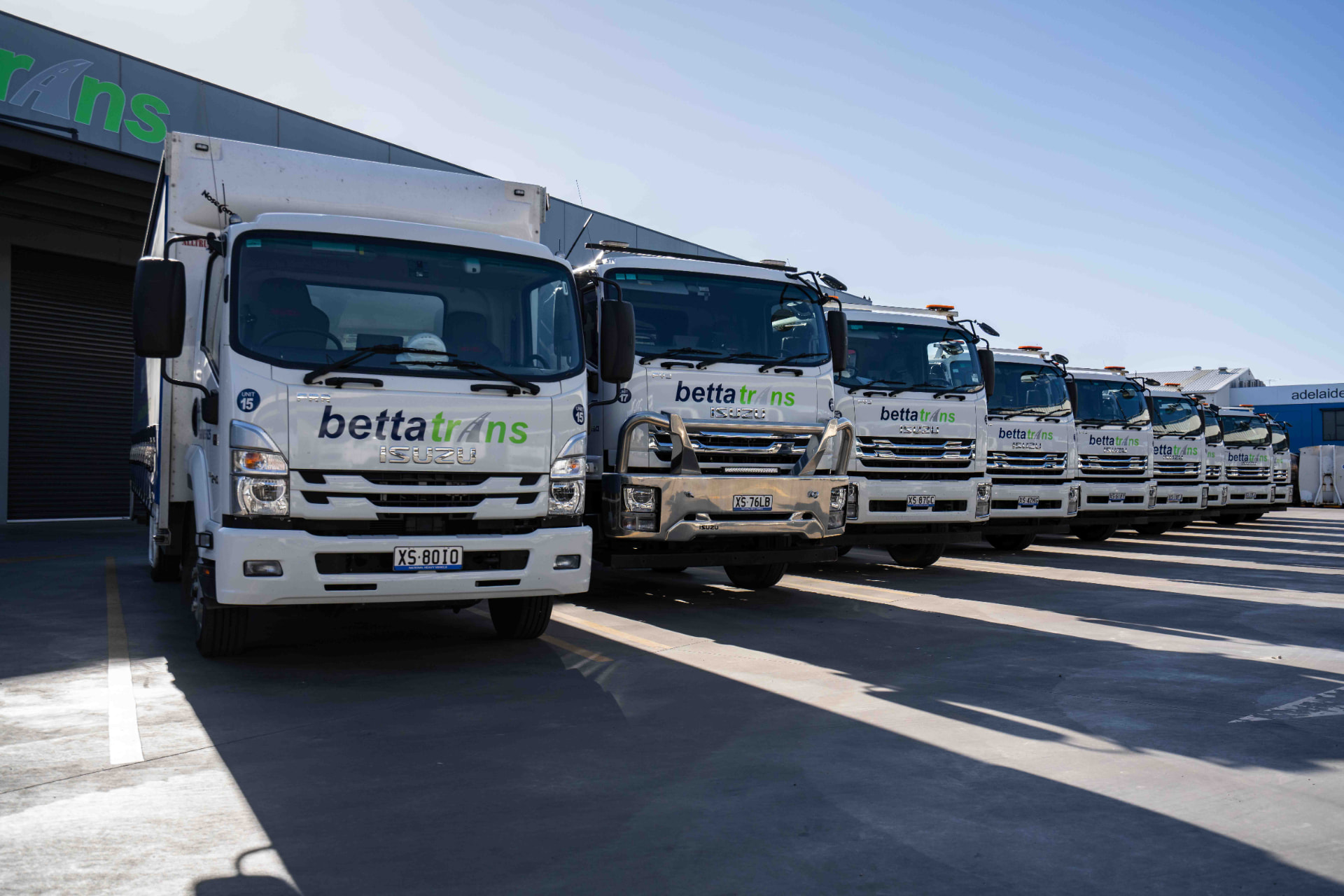 Bettatrans frontlift services vehicle